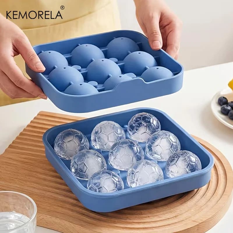 Forma para cubos de gelo bola de futebol com 9 cavidades e tampa